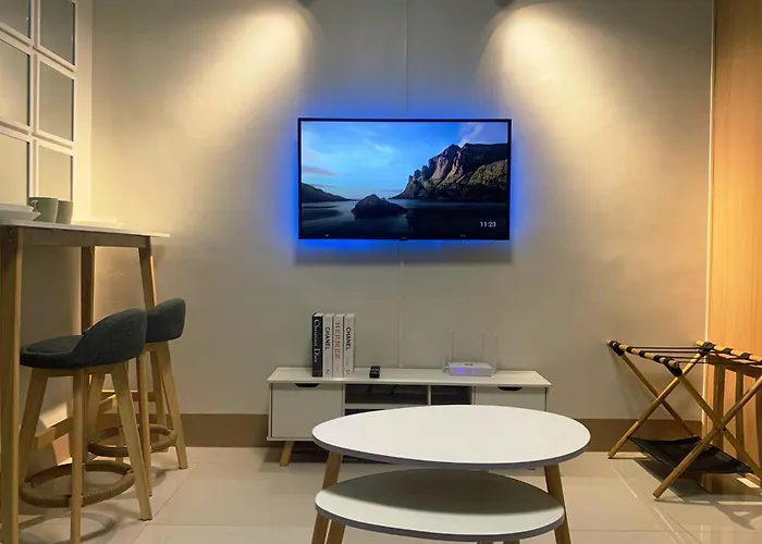 Minimalist Big 1br Pool View Moa Airport Manila