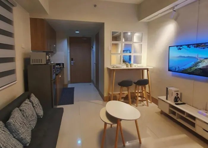 Hotel Minimalist Big 1br Pool View Moa Airport